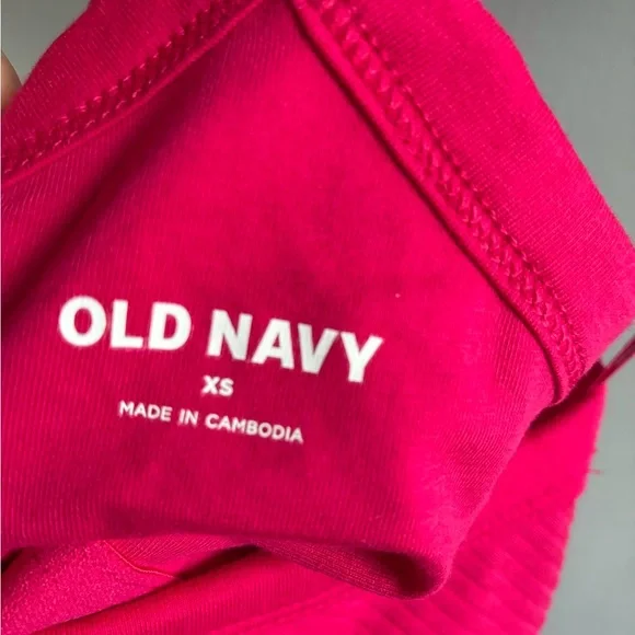 Lot of 7 women’s shirts - Old Navy, Universal Thread - Picture 8 of 14